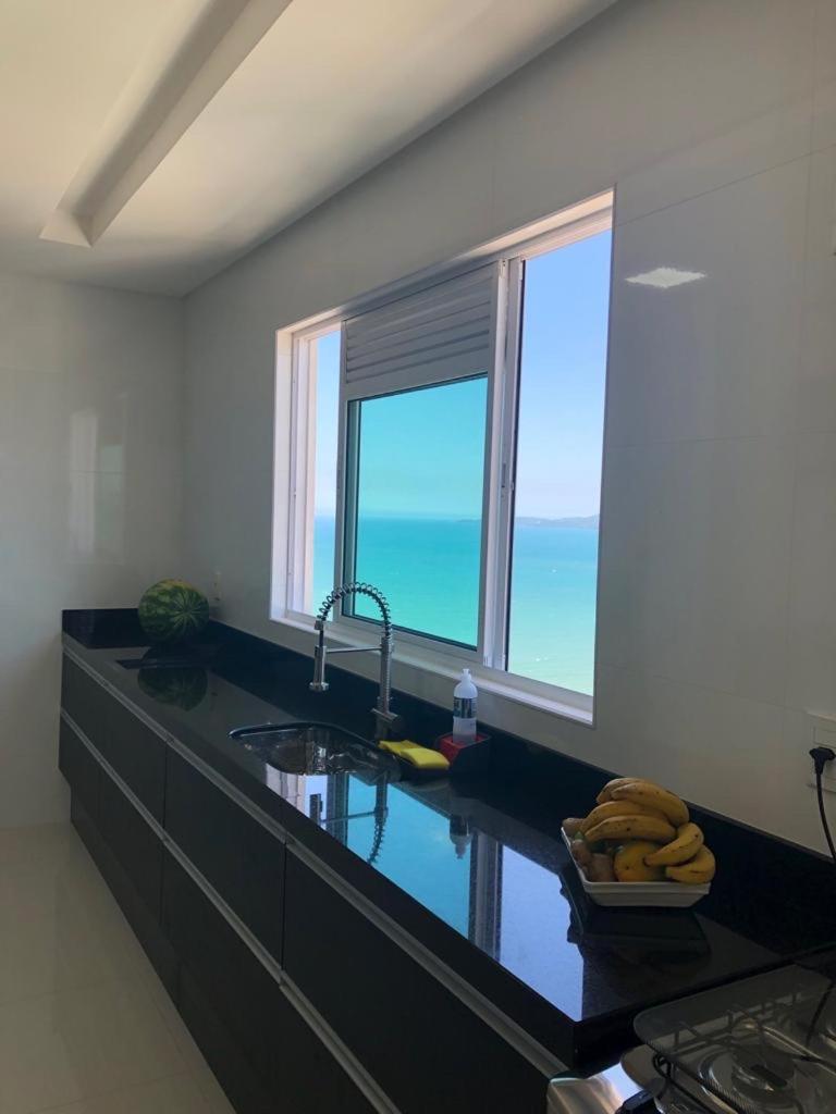 Cobertura Com Belissima Vista Para O Mar E Jacuzzi Itapema Exteriör bild